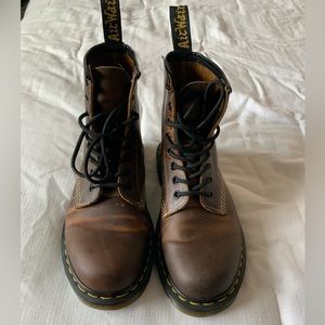 Dr. Martens 1460 Leather Boot